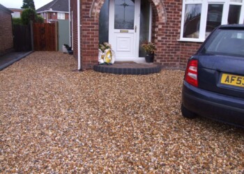 Gravel Driveways Contractors In Hale Barns