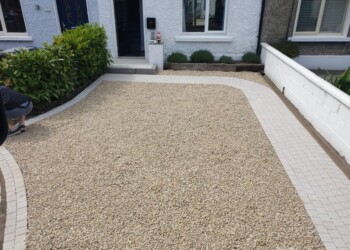 Resin Bond Installations In Hale Barns​